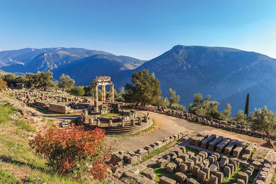 one day to Delphi